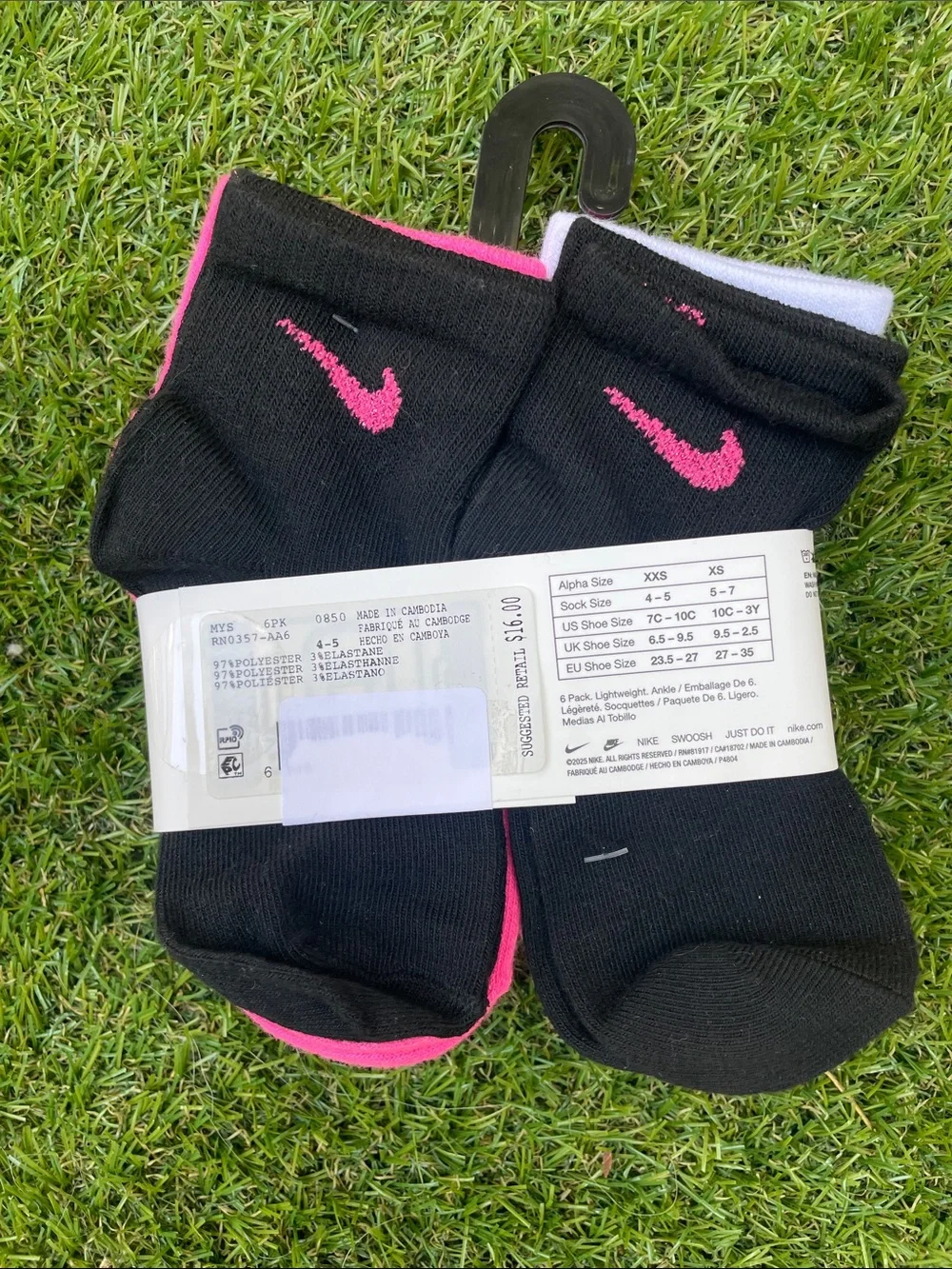 Nike two pack